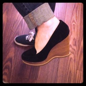 Michael Kors size 7.5 wedges